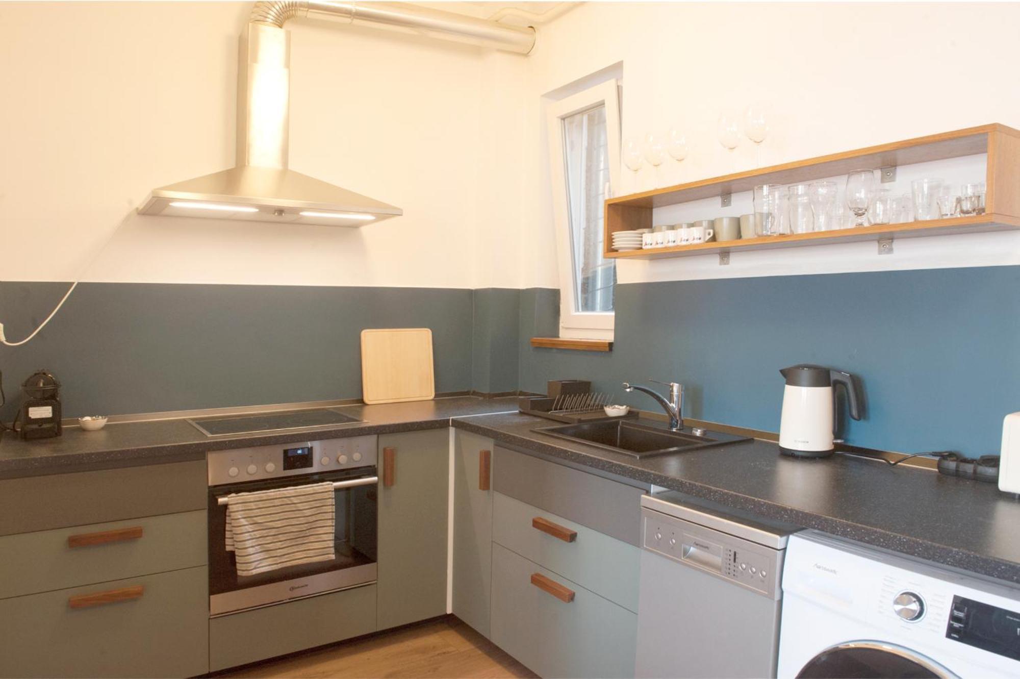 Spacious 2 Story Loft W Balcony Near Opera, Andrassy ブダペスト エクステリア 写真